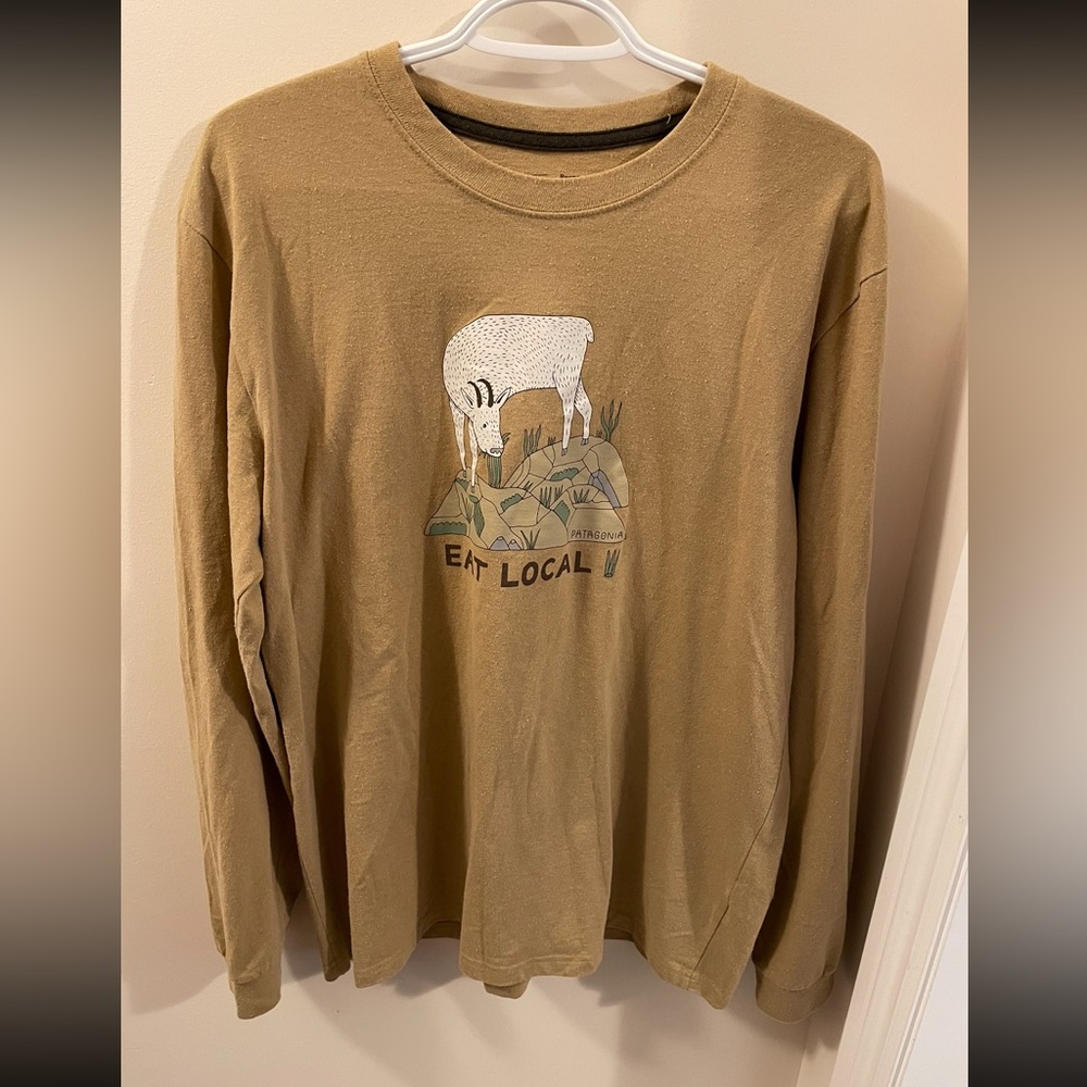 Mens Patagonia Eat Local Responsibili-tee (large) eco-friendly